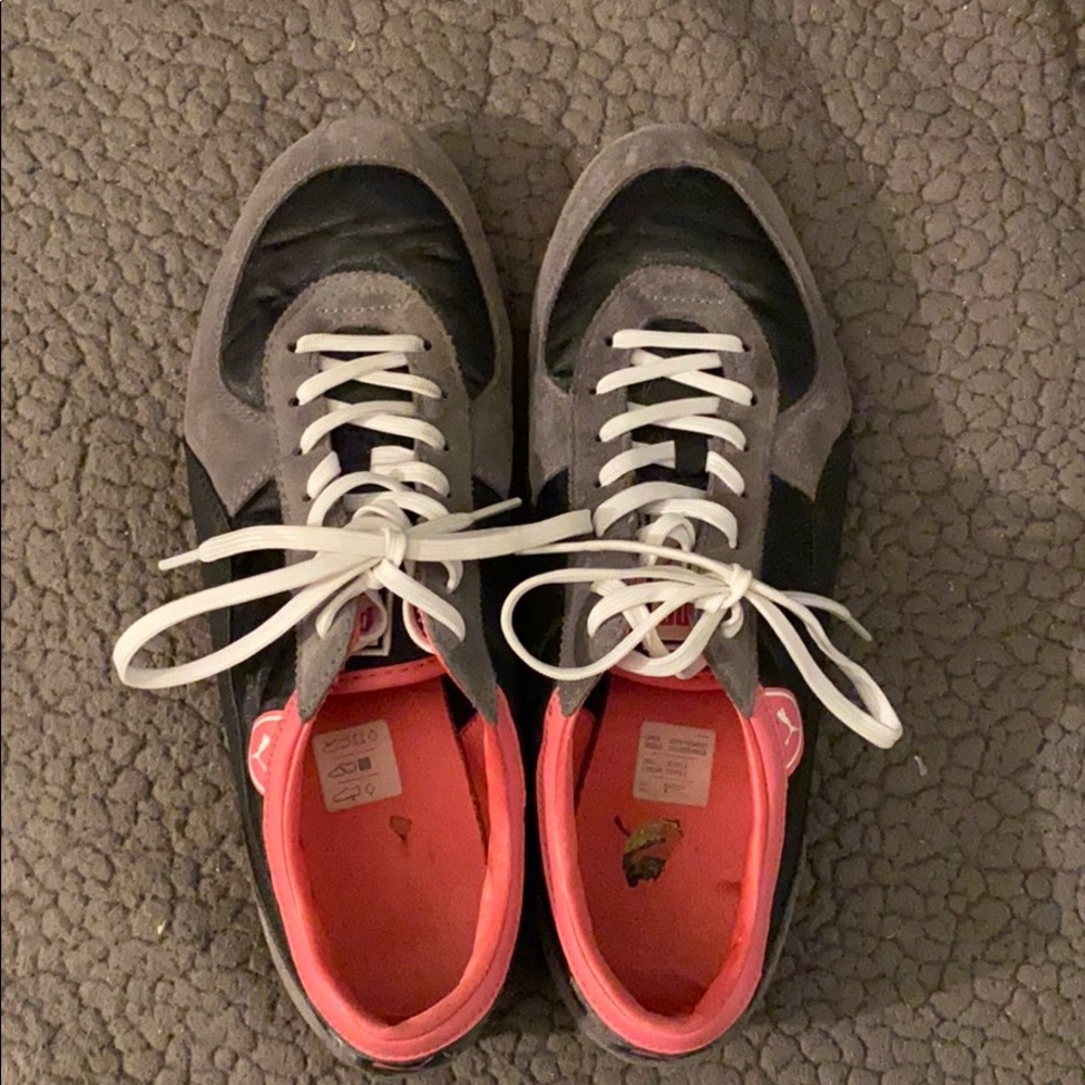 Super cute black, gray, pink Puma sneakers